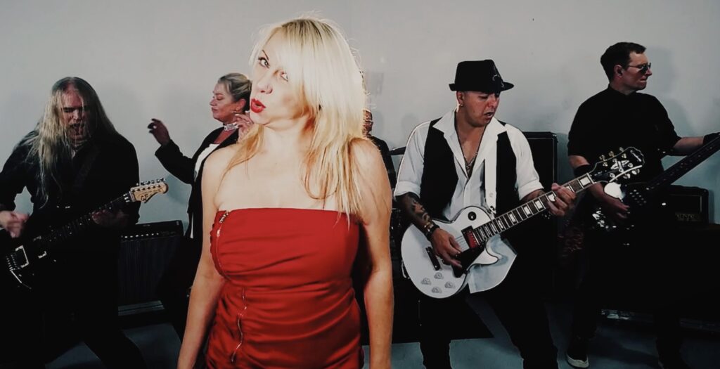 Sarah-Moon-3-1024x525 Exclusive Images, Sarah Moon's Cut N' Run Video Premiere