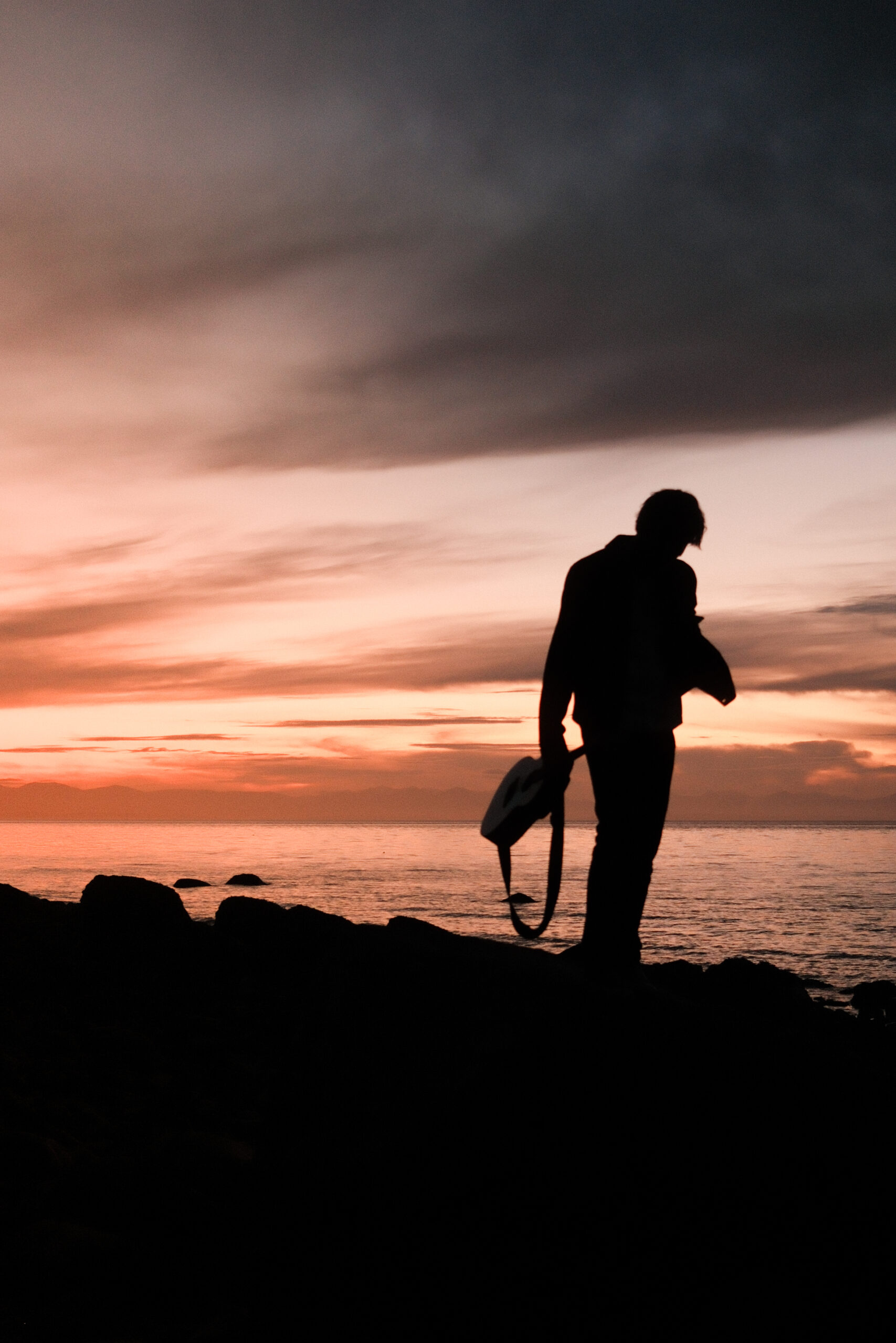 Sean Thomas Dark Silhouette